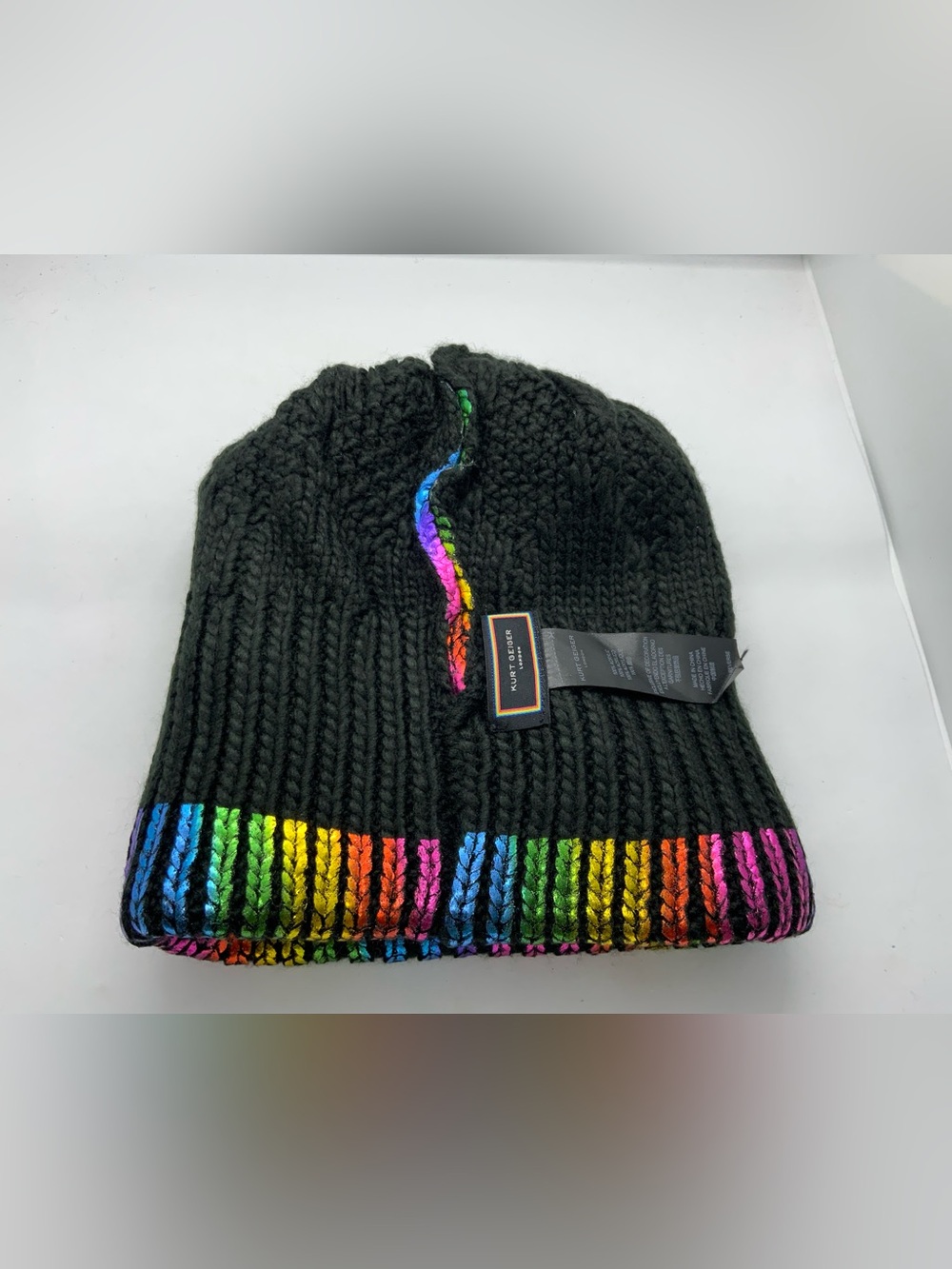Kurt Geiger
Beanie - Picture 5 of 6
